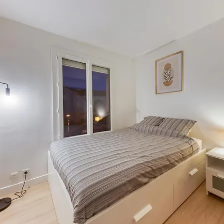 Cosy & Moderne, Proche De & Paris *